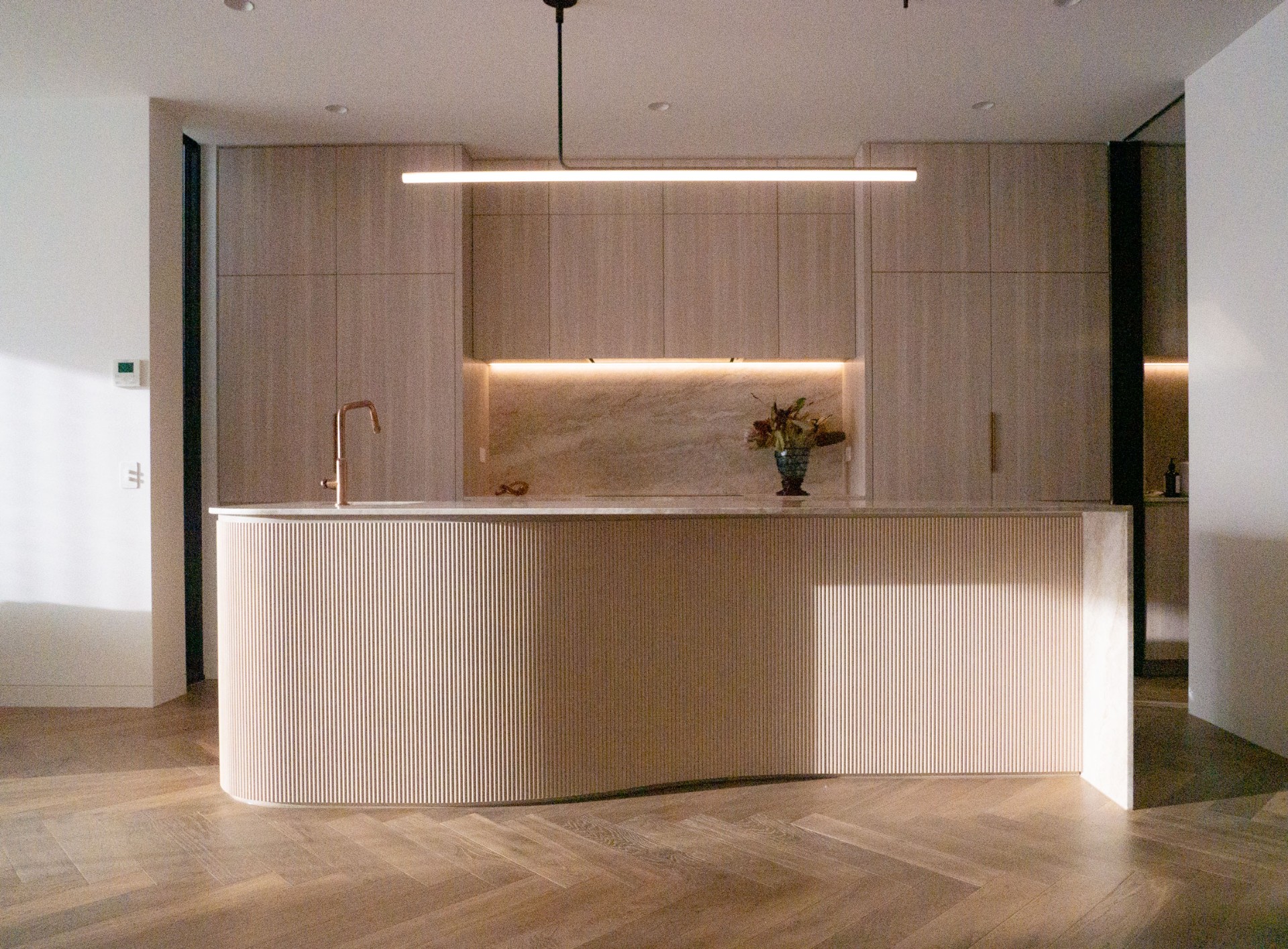 58 Clara Street South Yarra by Mike and Morlly Architects — sculptural marble kitchen island 58 Clara Street South Yarra by Mike and Morlly Architects — sculptural marble kitchen island